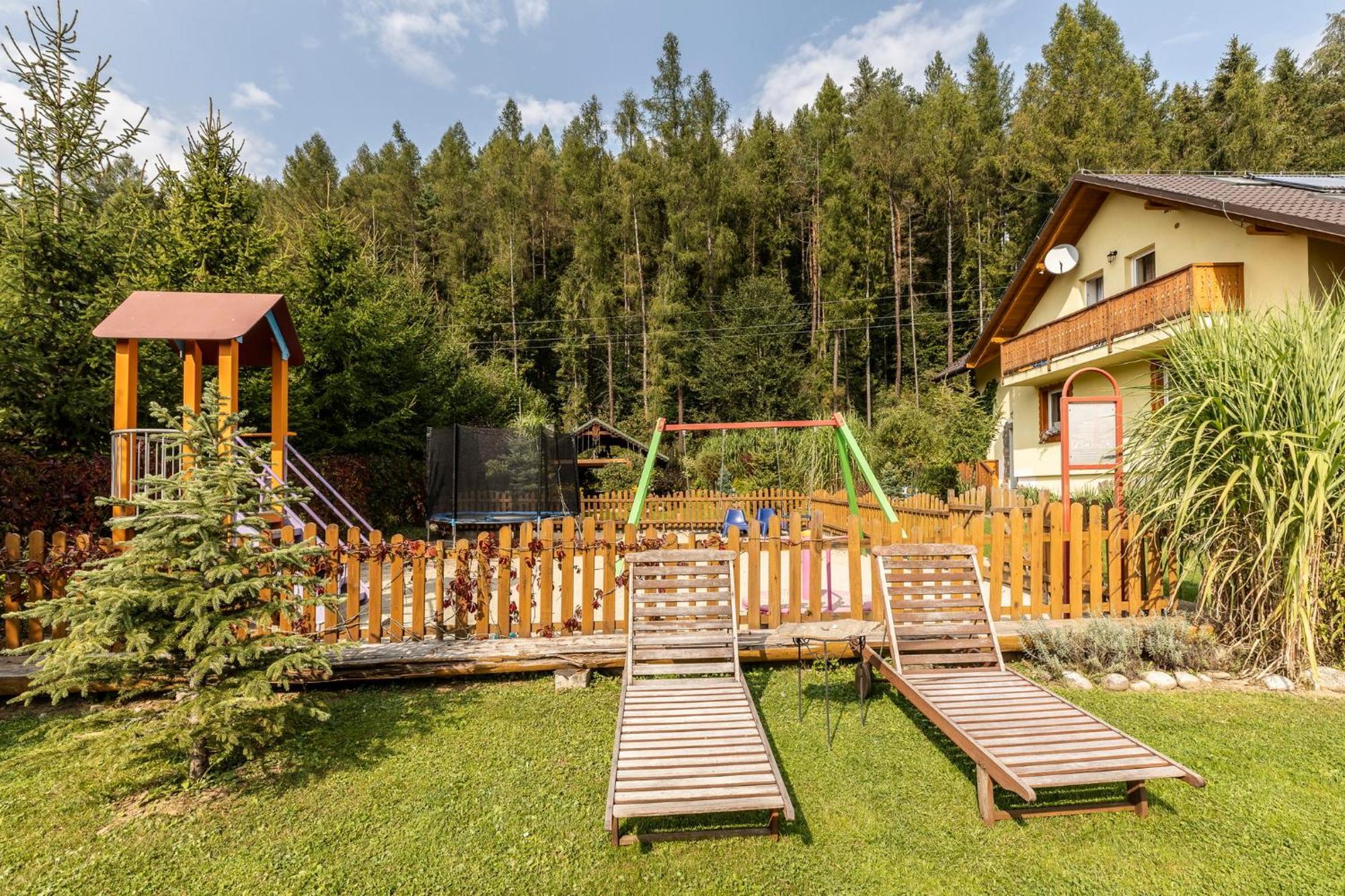 Apartamenty Zielona Owieczka Неджиця-Замок Екстер'єр фото
