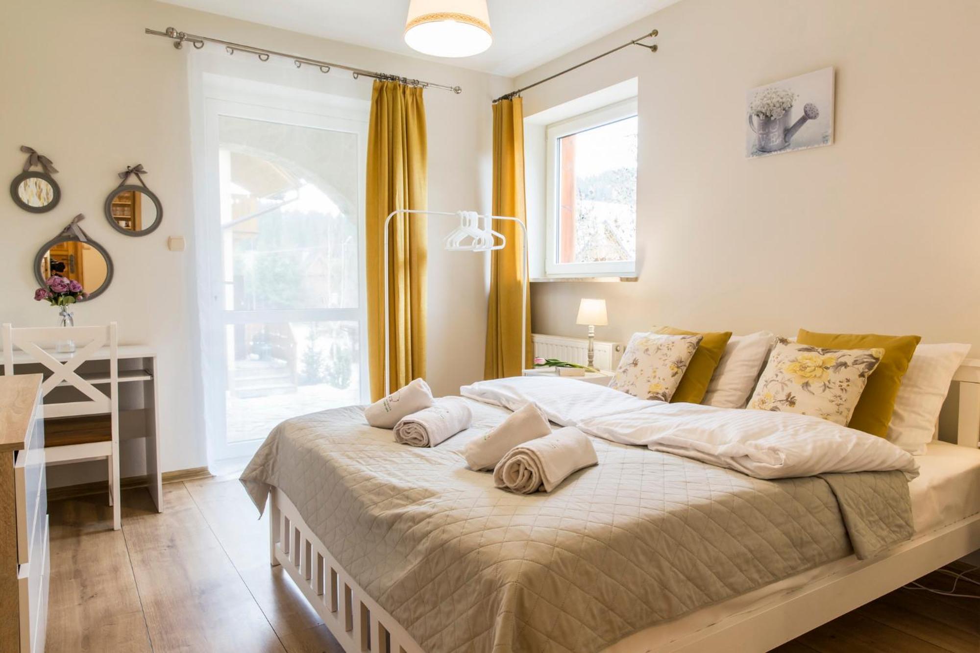 Apartamenty Zielona Owieczka Неджиця-Замок Екстер'єр фото